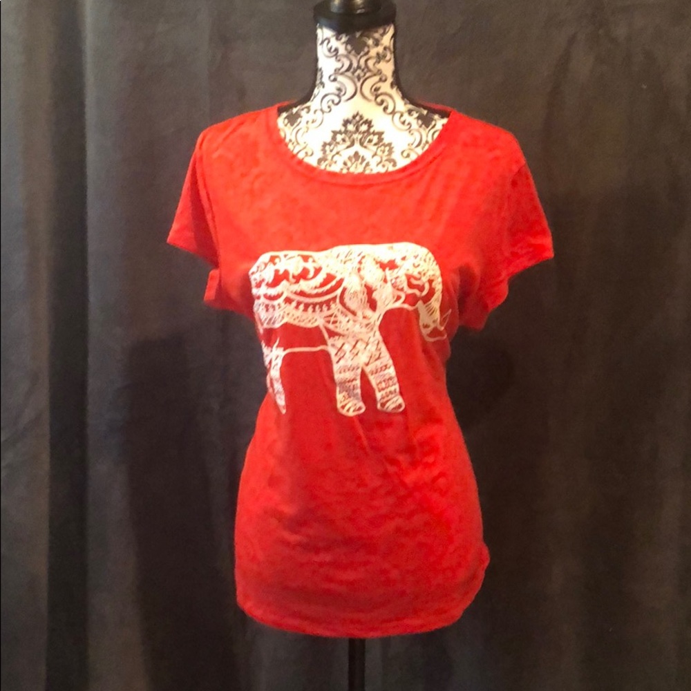 Elephant burnout style T-shirt